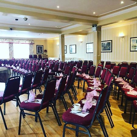 Tully'S Hotel Castlerea 外观 照片